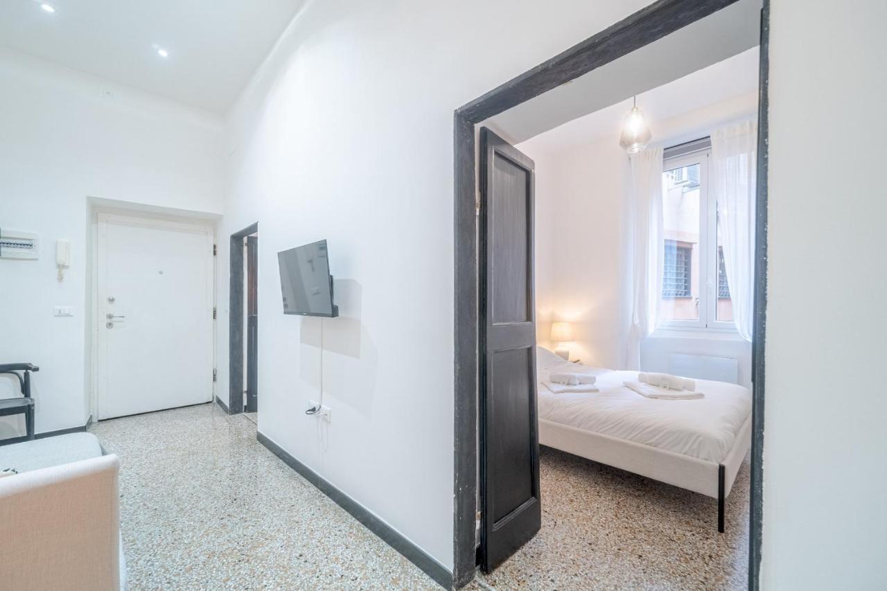 Central & Lovely Apartment In Genova - Netflix! Exteriör bild