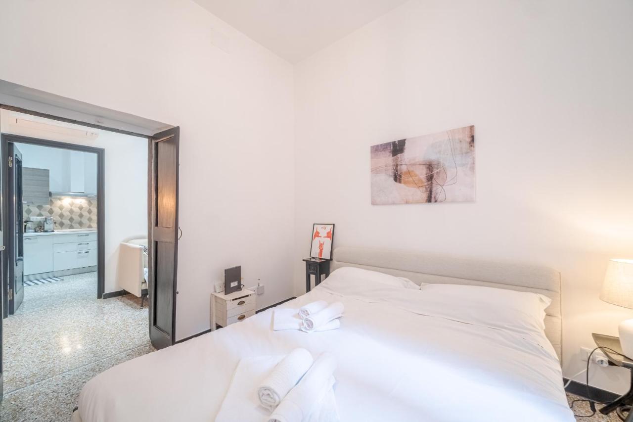 Central & Lovely Apartment In Genova - Netflix! Exteriör bild