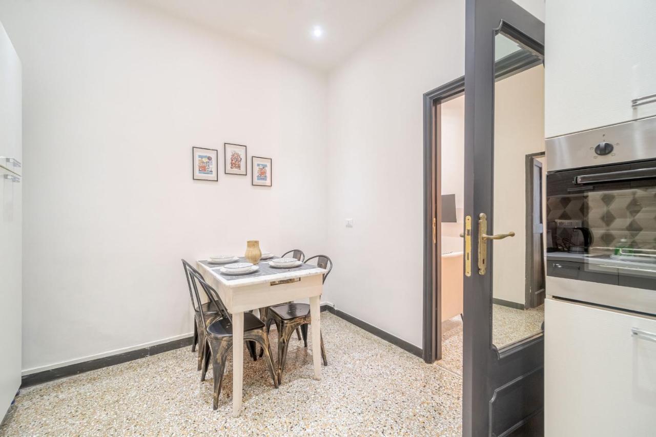 Central & Lovely Apartment In Genova - Netflix! Exteriör bild