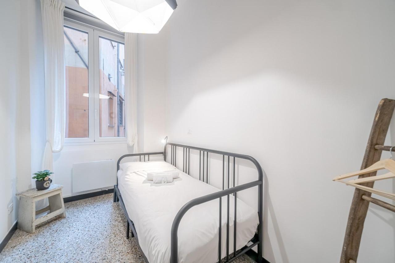 Central & Lovely Apartment In Genova - Netflix! Exteriör bild
