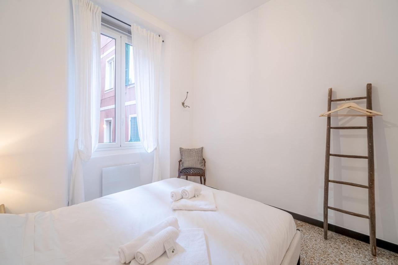 Central & Lovely Apartment In Genova - Netflix! Exteriör bild